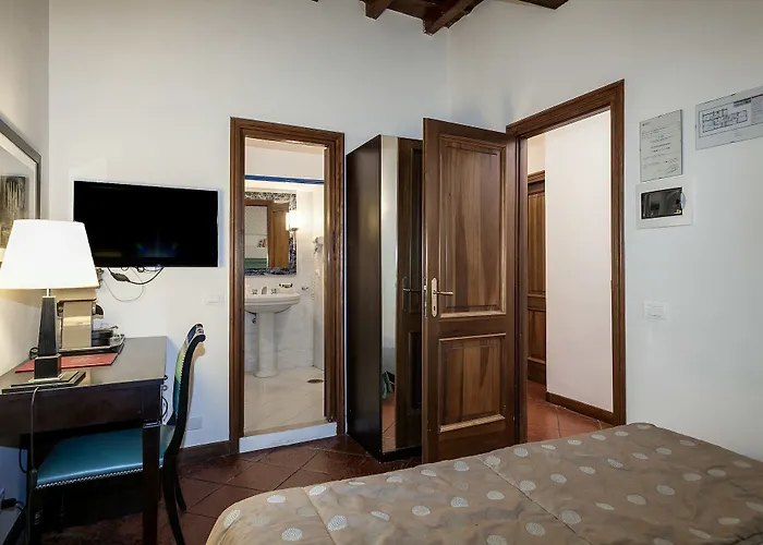Frattina 122 Rome